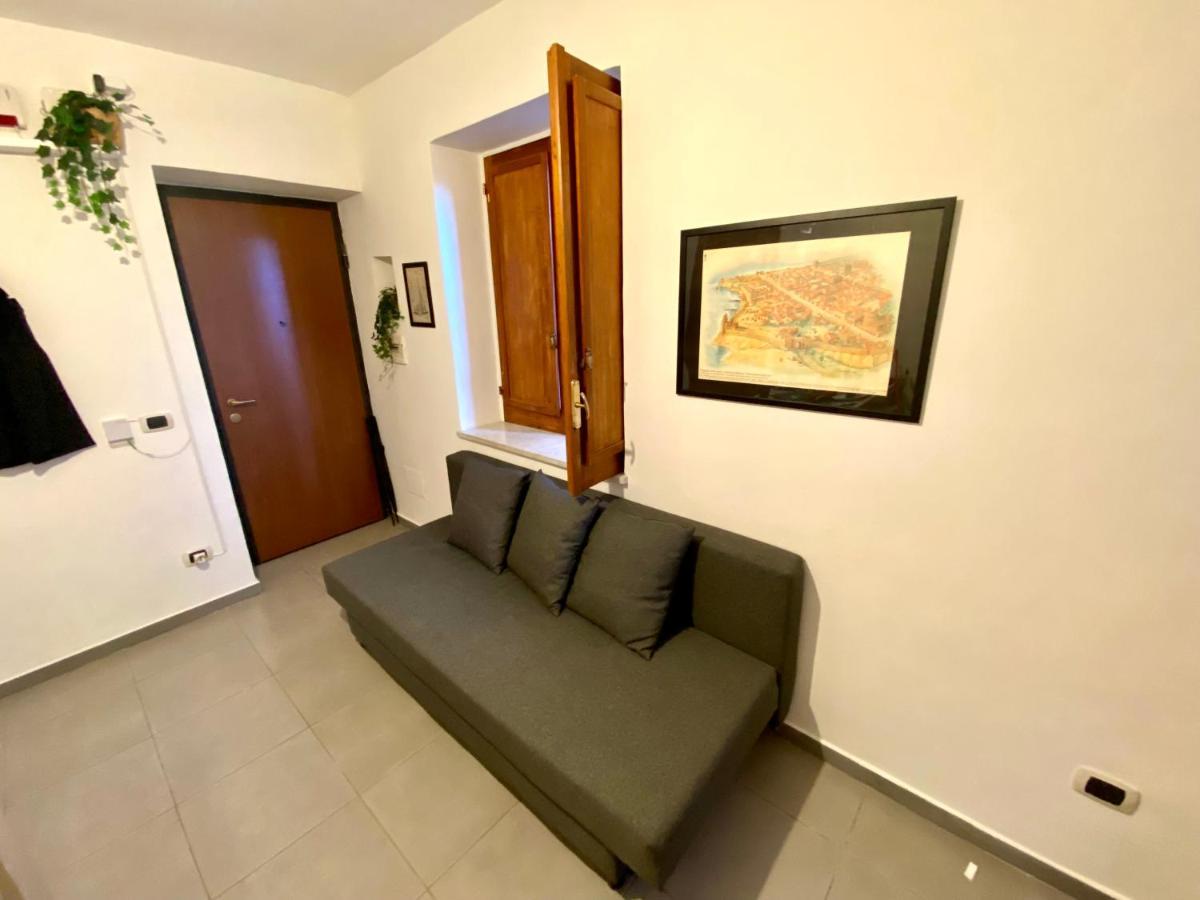 Apartmán Casa Con Terrazzo In Centro Neapol Exteriér fotografie