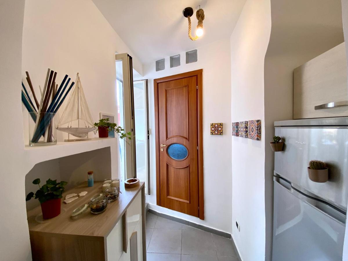 Apartmán Casa Con Terrazzo In Centro Neapol Exteriér fotografie